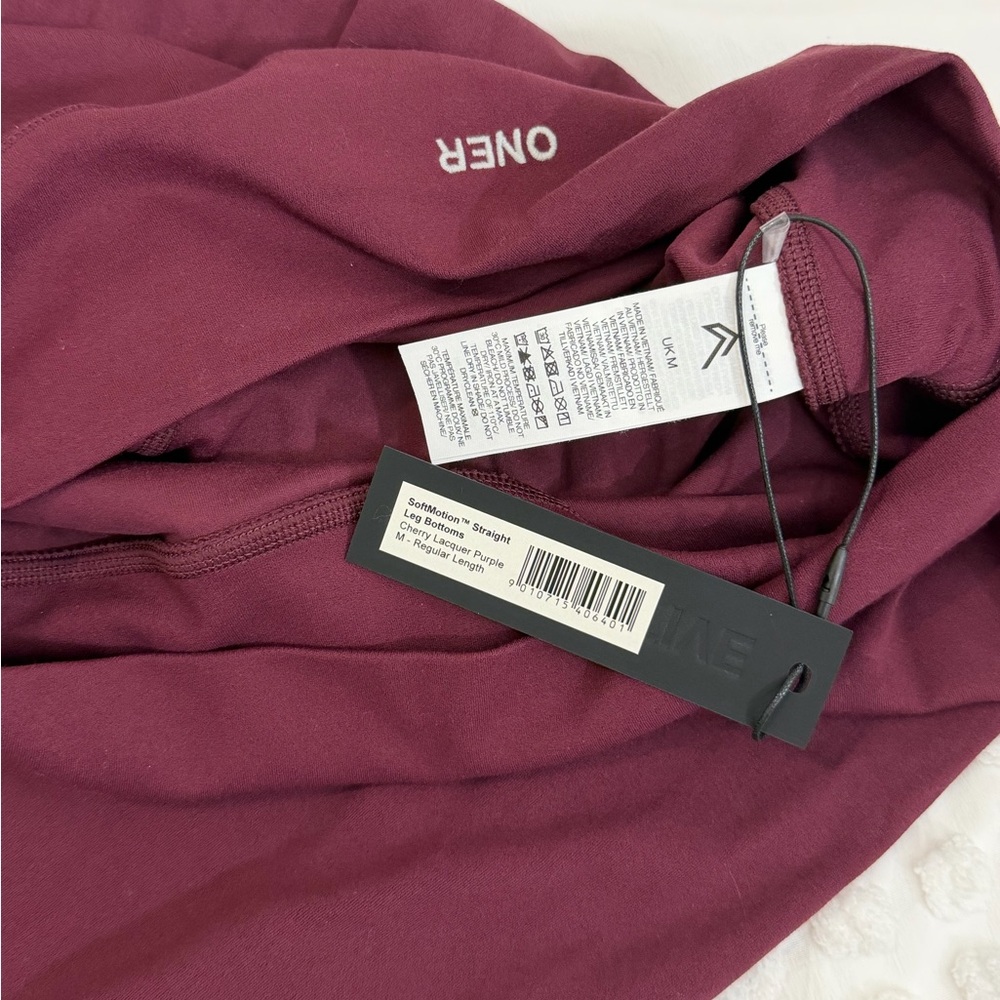 ONER ACTIVE SOFTMOTION STRAIGHT LEG GRAY LOGO CHERRY LACQUER PURPLE MED BNWT - Picture 7 of 8